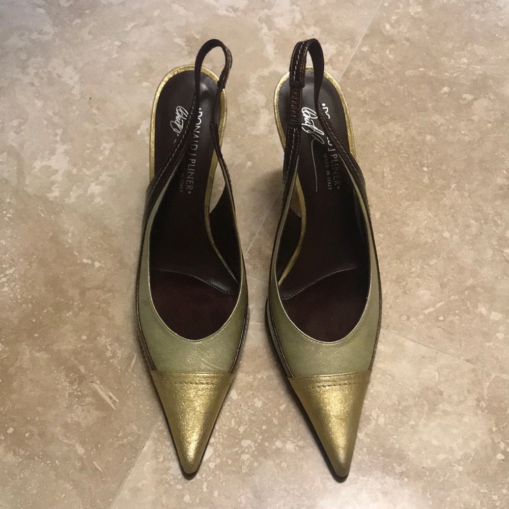 Donald J. Pliner pointed toe heels